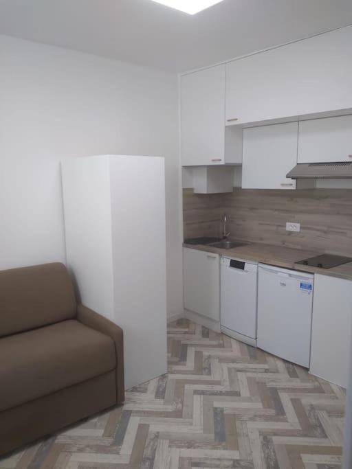 Tres Joli Petit Studio Aux Portes Paris Ivry-sur-Seine Kültér fotó
